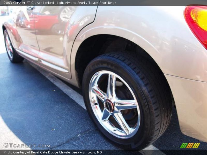 Light Almond Pearl / Taupe/Pearl Beige 2003 Chrysler PT Cruiser Limited