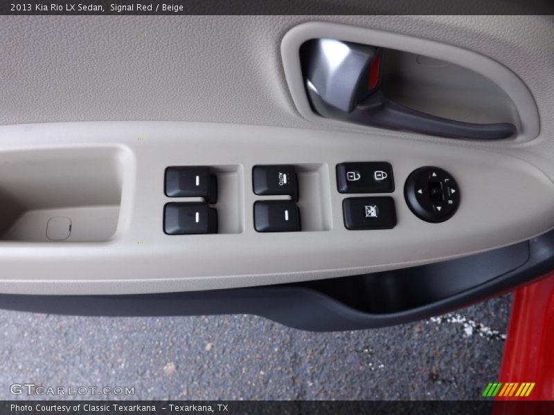 Controls of 2013 Rio LX Sedan