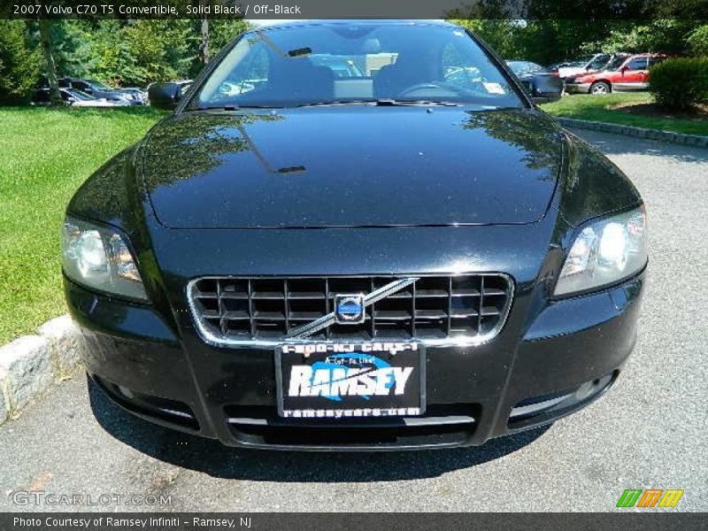 Solid Black / Off-Black 2007 Volvo C70 T5 Convertible