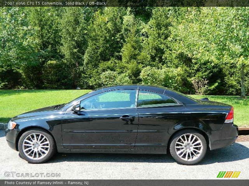 Solid Black / Off-Black 2007 Volvo C70 T5 Convertible