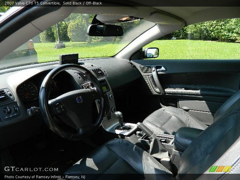 Solid Black / Off-Black 2007 Volvo C70 T5 Convertible