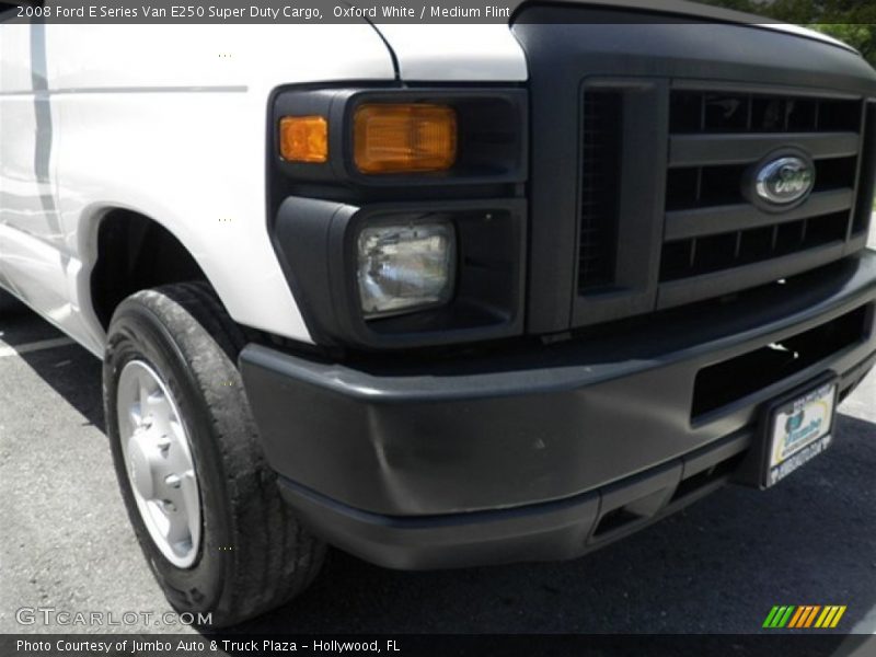 Oxford White / Medium Flint 2008 Ford E Series Van E250 Super Duty Cargo