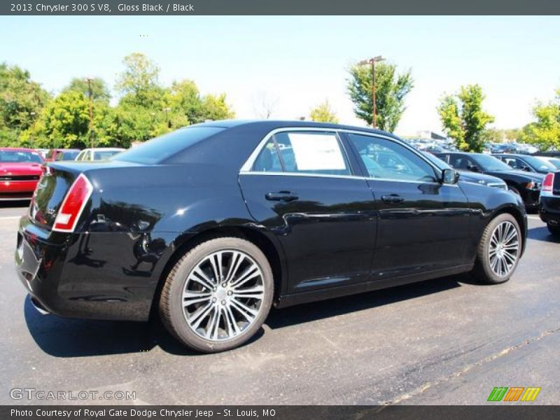 Gloss Black / Black 2013 Chrysler 300 S V8