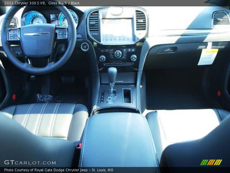 Gloss Black / Black 2013 Chrysler 300 S V8