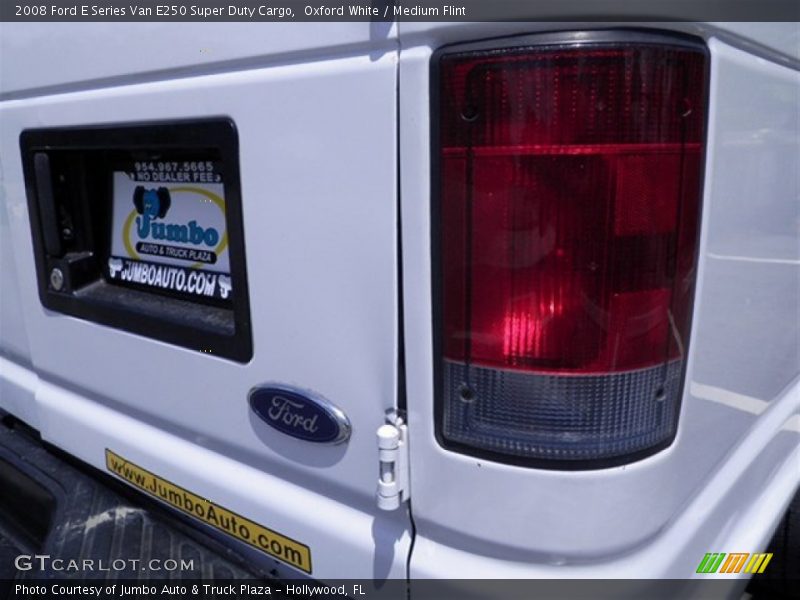 Oxford White / Medium Flint 2008 Ford E Series Van E250 Super Duty Cargo