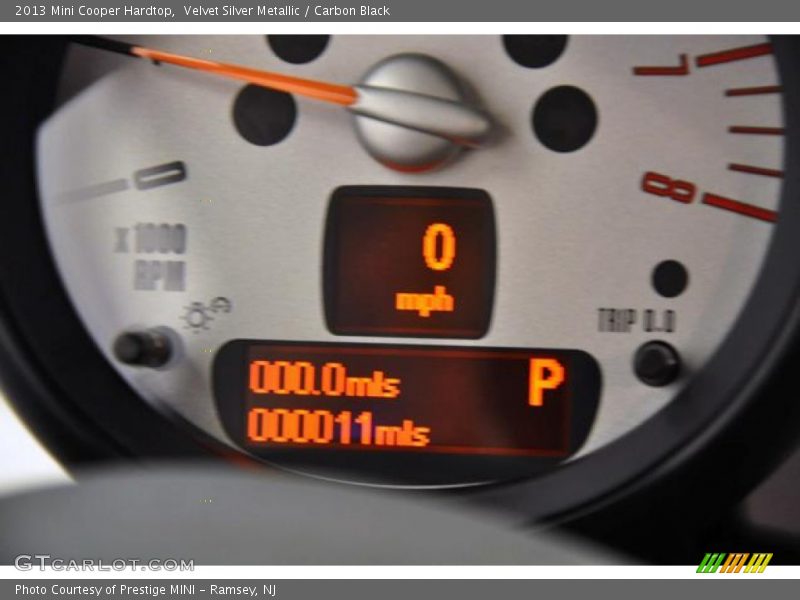 Velvet Silver Metallic / Carbon Black 2013 Mini Cooper Hardtop