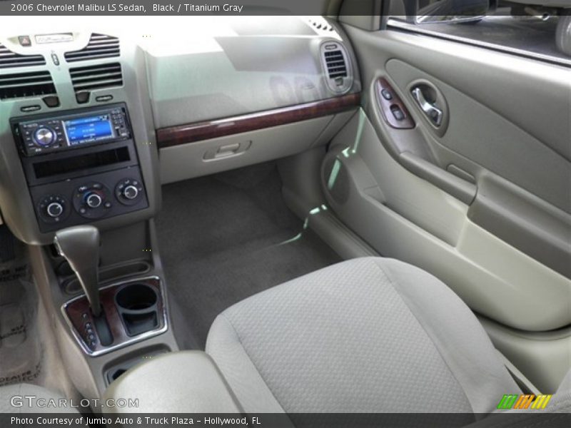 Black / Titanium Gray 2006 Chevrolet Malibu LS Sedan