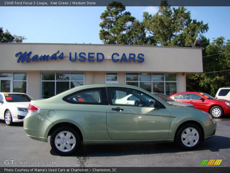 Kiwi Green / Medium Stone 2008 Ford Focus S Coupe