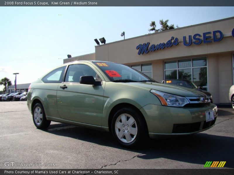 Kiwi Green / Medium Stone 2008 Ford Focus S Coupe