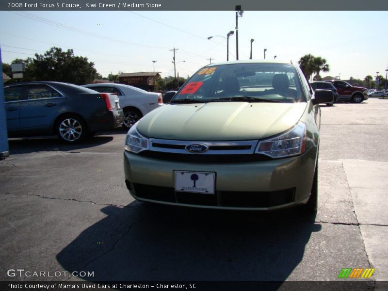 Kiwi Green / Medium Stone 2008 Ford Focus S Coupe