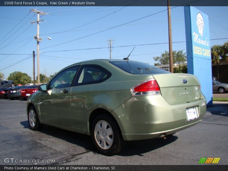 Kiwi Green / Medium Stone 2008 Ford Focus S Coupe