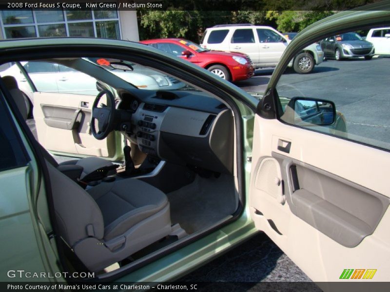 Kiwi Green / Medium Stone 2008 Ford Focus S Coupe