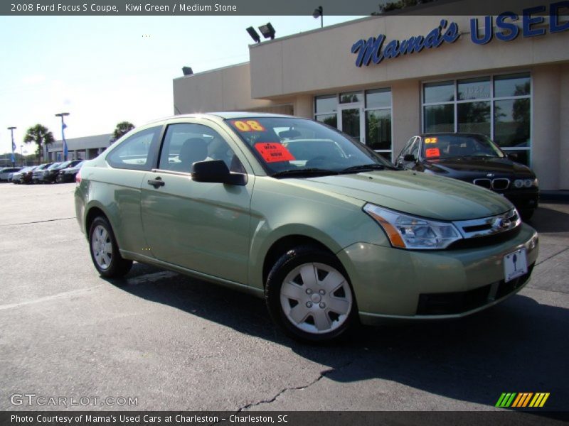Kiwi Green / Medium Stone 2008 Ford Focus S Coupe