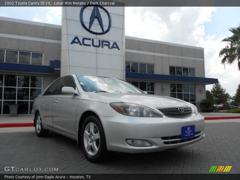 Lunar Mist Metallic / Dark Charcoal 2002 Toyota Camry SE V6