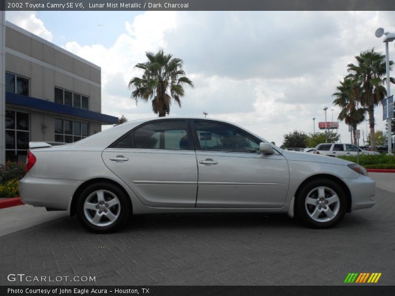 Lunar Mist Metallic / Dark Charcoal 2002 Toyota Camry SE V6