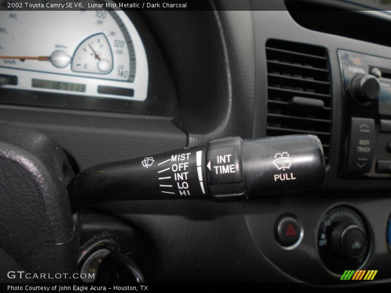 Lunar Mist Metallic / Dark Charcoal 2002 Toyota Camry SE V6