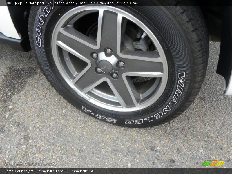 Stone White / Dark Slate Gray/Medium Slate Gray 2009 Jeep Patriot Sport 4x4