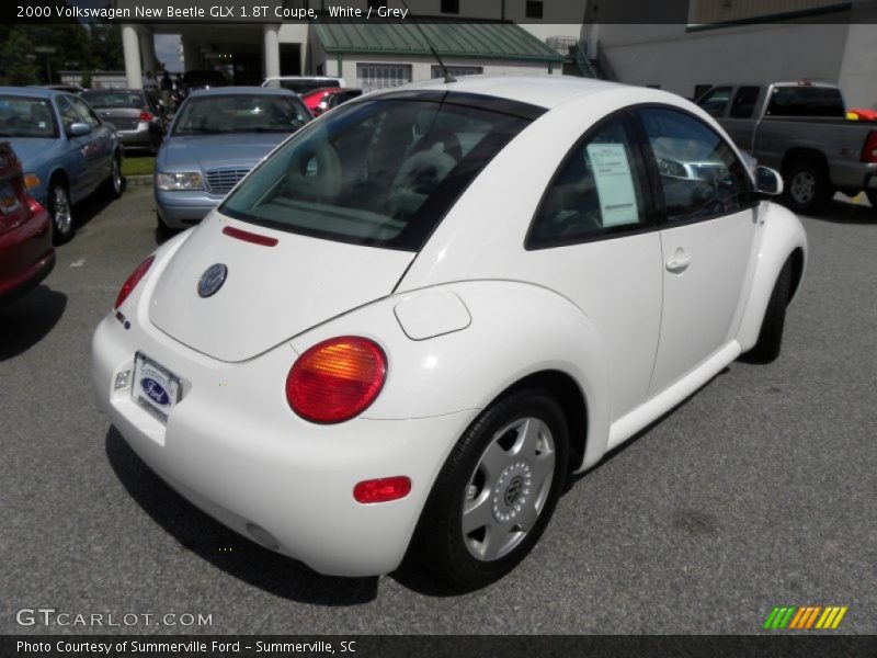 White / Grey 2000 Volkswagen New Beetle GLX 1.8T Coupe