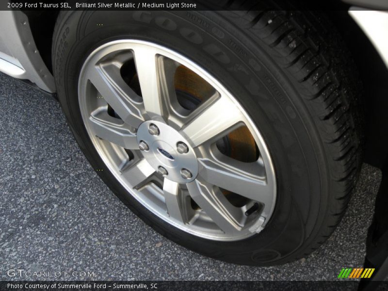 Brilliant Silver Metallic / Medium Light Stone 2009 Ford Taurus SEL