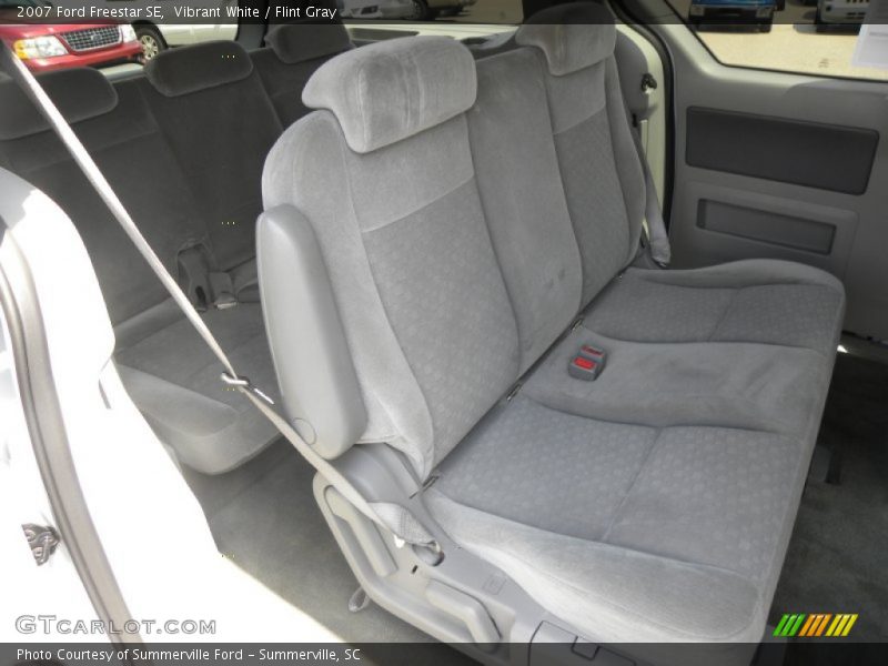 Vibrant White / Flint Gray 2007 Ford Freestar SE