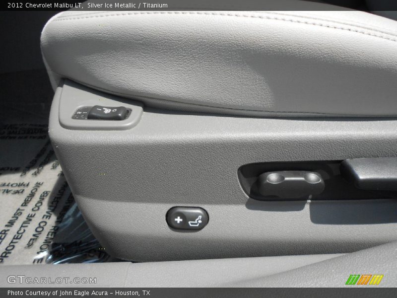 Silver Ice Metallic / Titanium 2012 Chevrolet Malibu LT