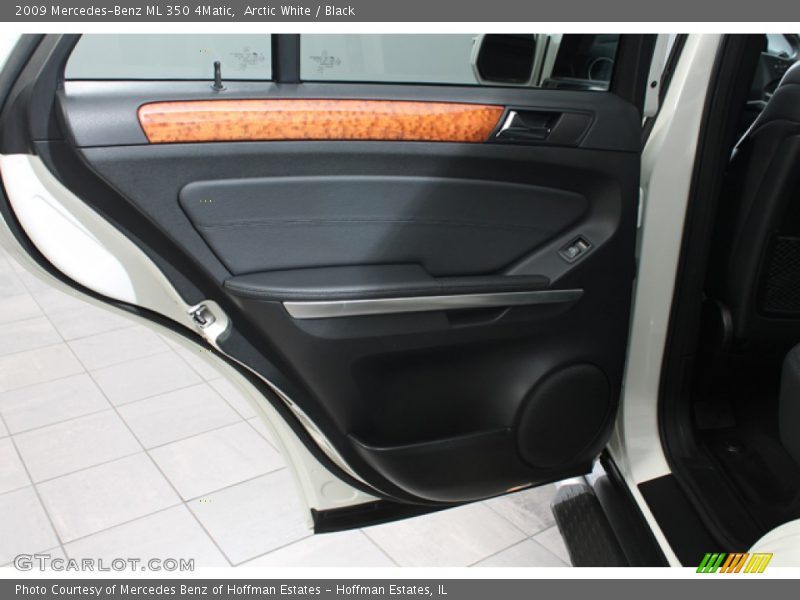 Arctic White / Black 2009 Mercedes-Benz ML 350 4Matic