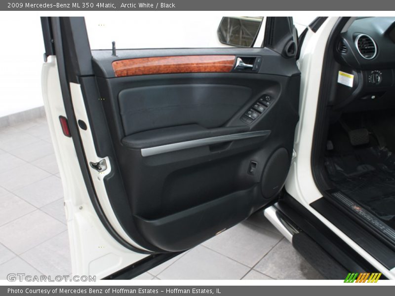 Arctic White / Black 2009 Mercedes-Benz ML 350 4Matic