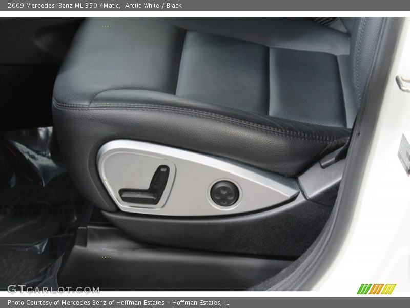 Arctic White / Black 2009 Mercedes-Benz ML 350 4Matic
