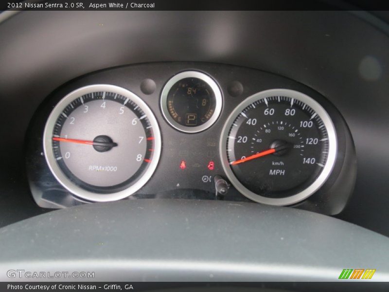 Aspen White / Charcoal 2012 Nissan Sentra 2.0 SR