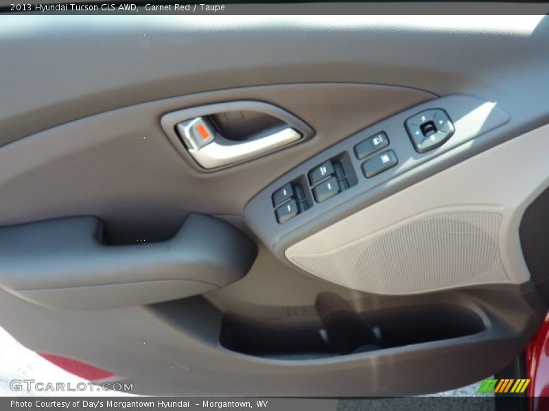 Garnet Red / Taupe 2013 Hyundai Tucson GLS AWD