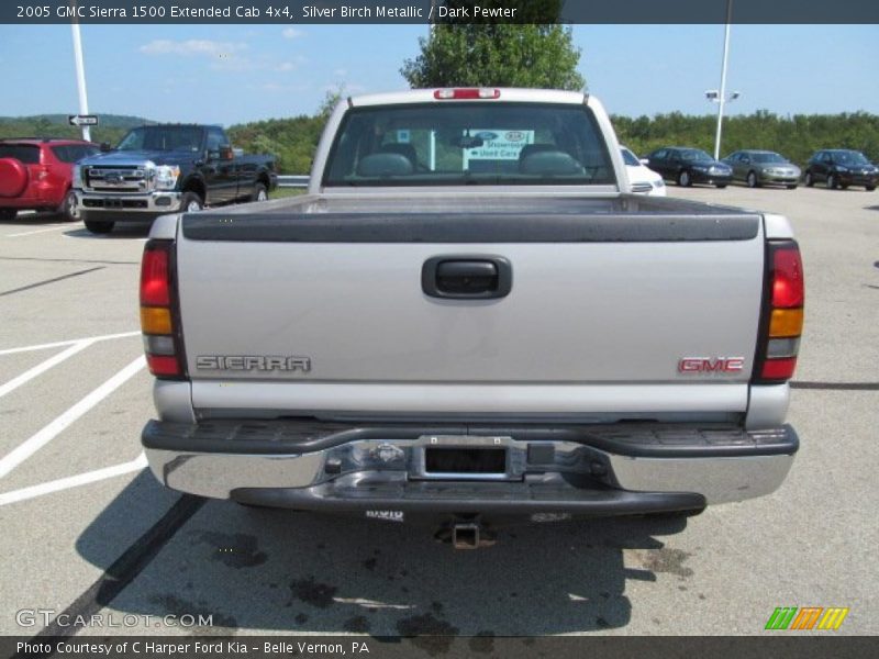 Silver Birch Metallic / Dark Pewter 2005 GMC Sierra 1500 Extended Cab 4x4