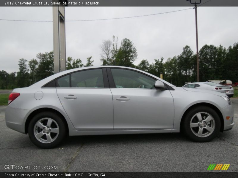 Silver Ice Metallic / Jet Black 2012 Chevrolet Cruze LT