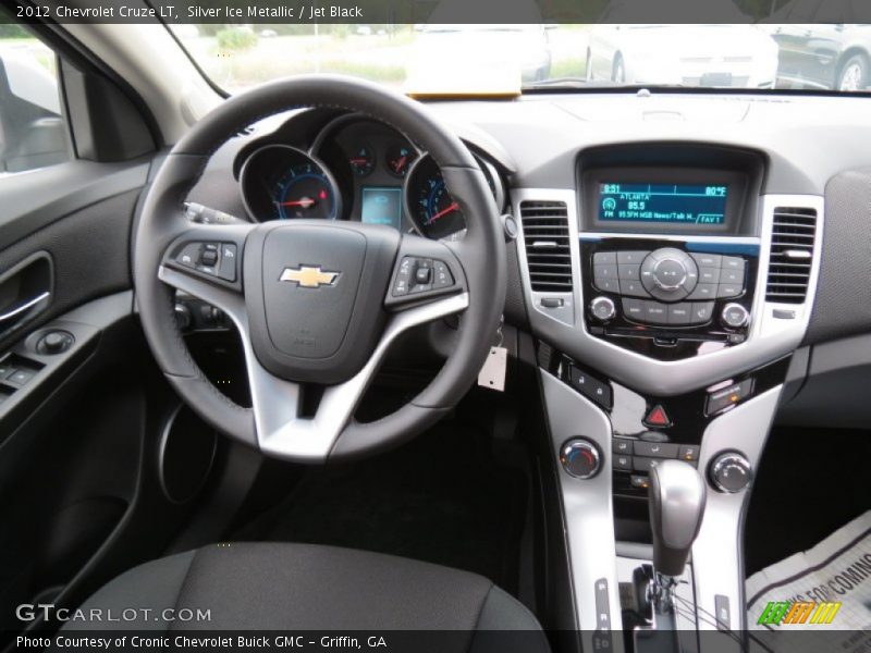 Silver Ice Metallic / Jet Black 2012 Chevrolet Cruze LT