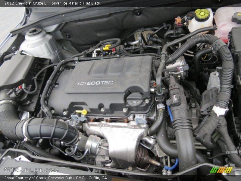Silver Ice Metallic / Jet Black 2012 Chevrolet Cruze LT