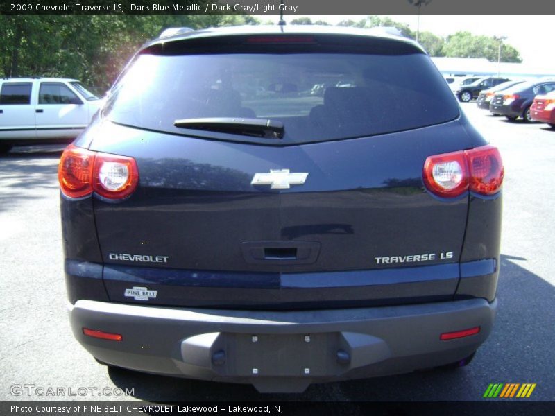 Dark Blue Metallic / Dark Gray/Light Gray 2009 Chevrolet Traverse LS
