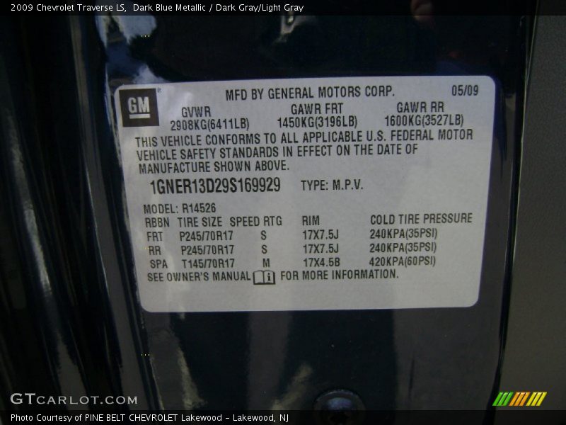 Dark Blue Metallic / Dark Gray/Light Gray 2009 Chevrolet Traverse LS