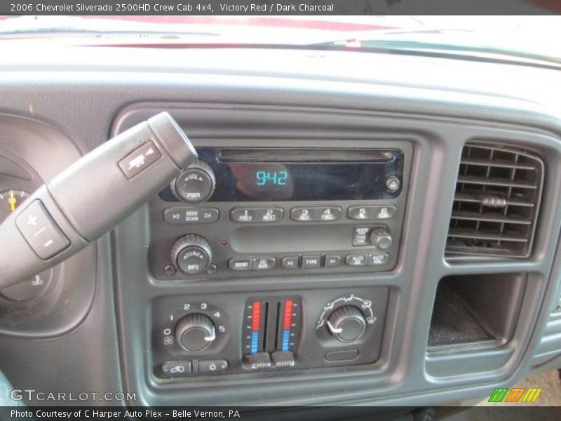 Controls of 2006 Silverado 2500HD Crew Cab 4x4