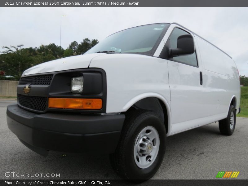 Summit White / Medium Pewter 2013 Chevrolet Express 2500 Cargo Van