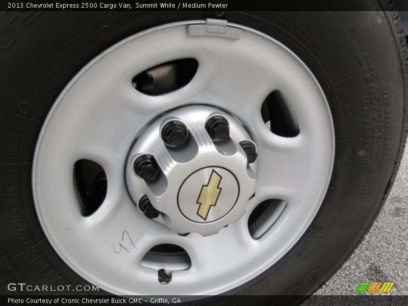 Summit White / Medium Pewter 2013 Chevrolet Express 2500 Cargo Van
