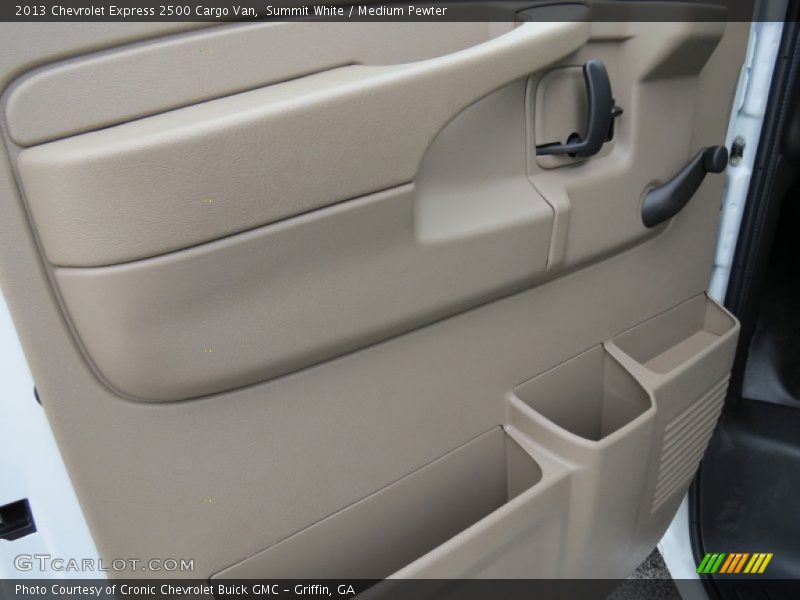 Summit White / Medium Pewter 2013 Chevrolet Express 2500 Cargo Van