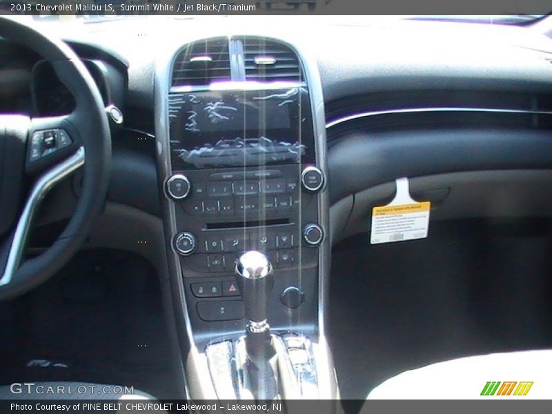 Summit White / Jet Black/Titanium 2013 Chevrolet Malibu LS