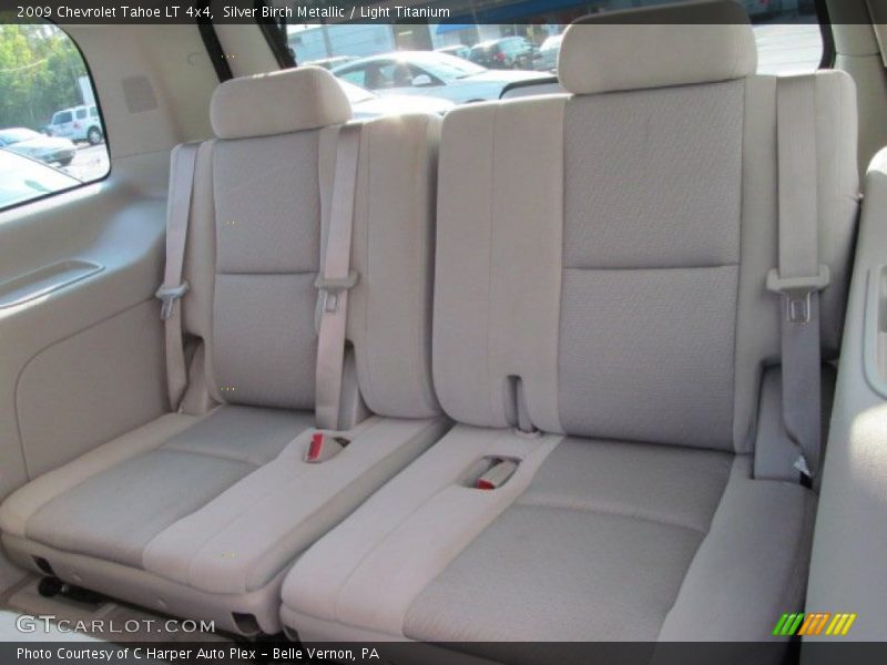 Silver Birch Metallic / Light Titanium 2009 Chevrolet Tahoe LT 4x4