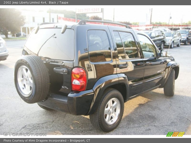Black / Taupe 2002 Jeep Liberty Limited 4x4