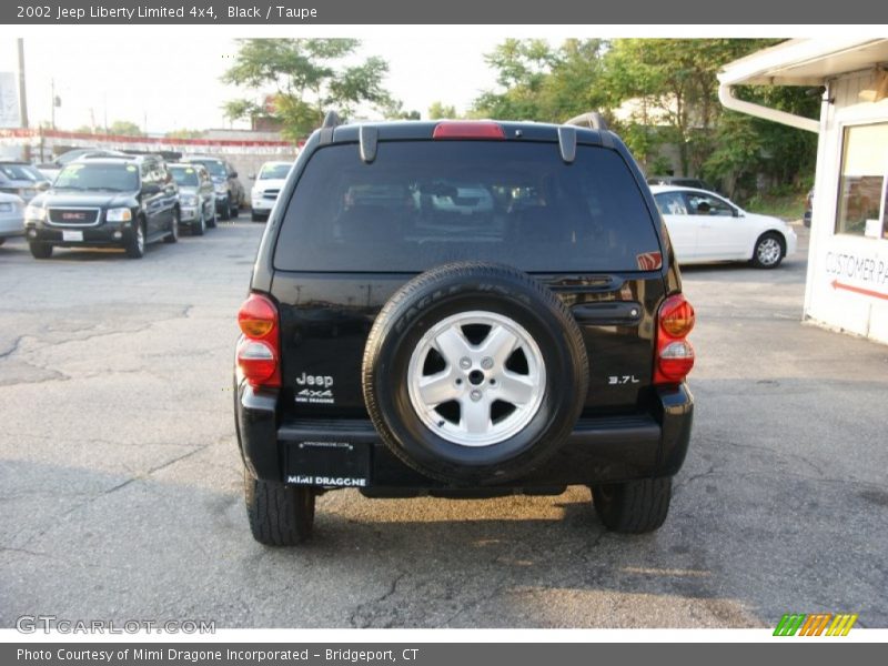 Black / Taupe 2002 Jeep Liberty Limited 4x4