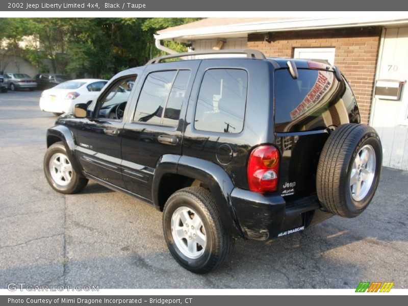 Black / Taupe 2002 Jeep Liberty Limited 4x4