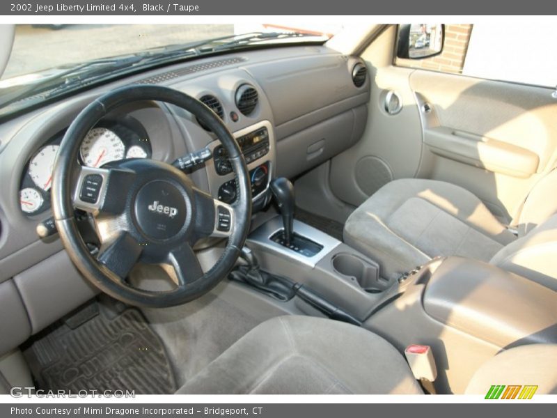 Black / Taupe 2002 Jeep Liberty Limited 4x4