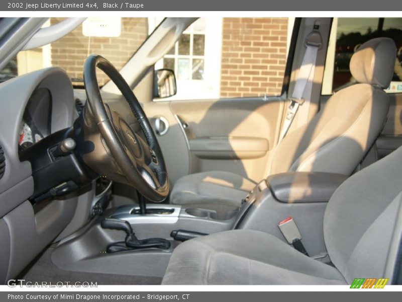 Black / Taupe 2002 Jeep Liberty Limited 4x4