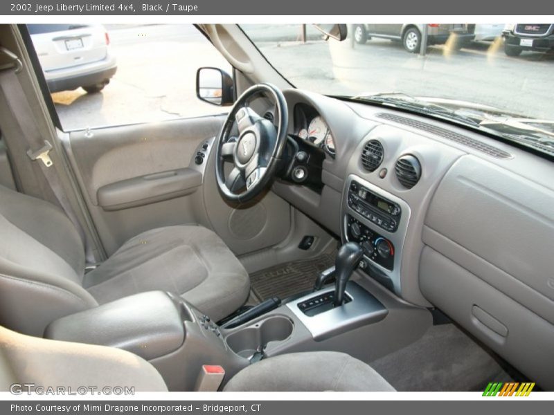 Black / Taupe 2002 Jeep Liberty Limited 4x4