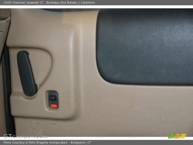 Bordeaux Red Metallic / Cashmere 2006 Chevrolet Uplander LT