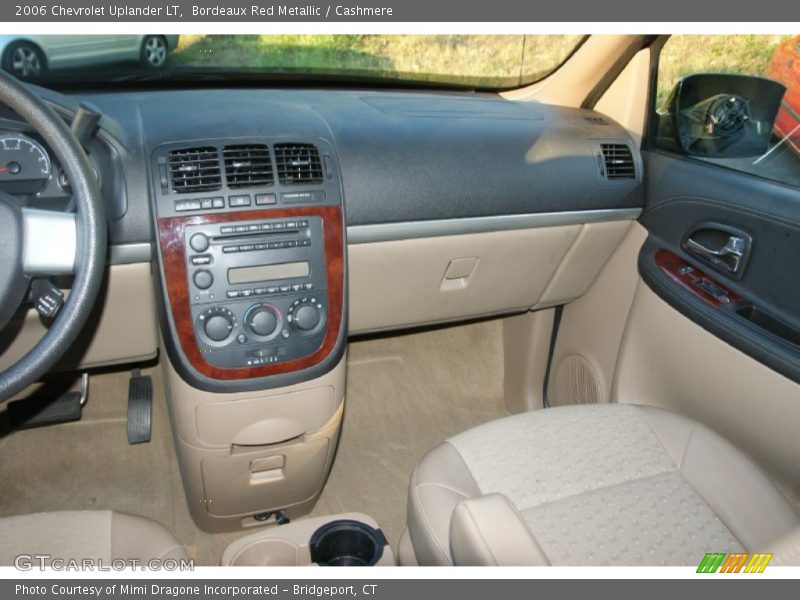 Bordeaux Red Metallic / Cashmere 2006 Chevrolet Uplander LT